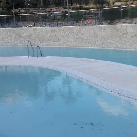 Benahavis Apartamento De Lujo En Hoyo 19 아파트 *
