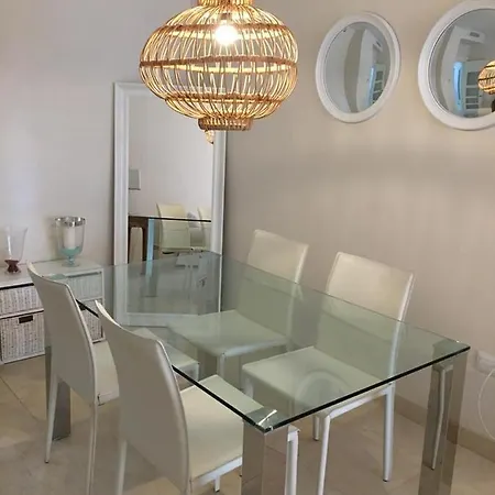 Benahavis Apartamento De Lujo En Hoyo 19 *